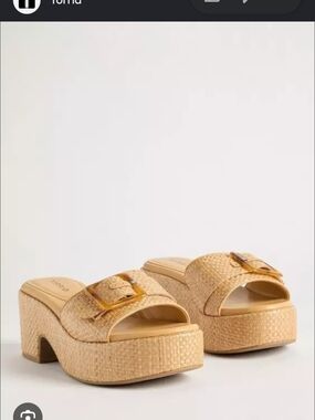 Woven Platform Slide Sandals in Natural